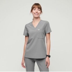 FIGS Catarina One Pocket Scrub Top Dark Space Grey XXS